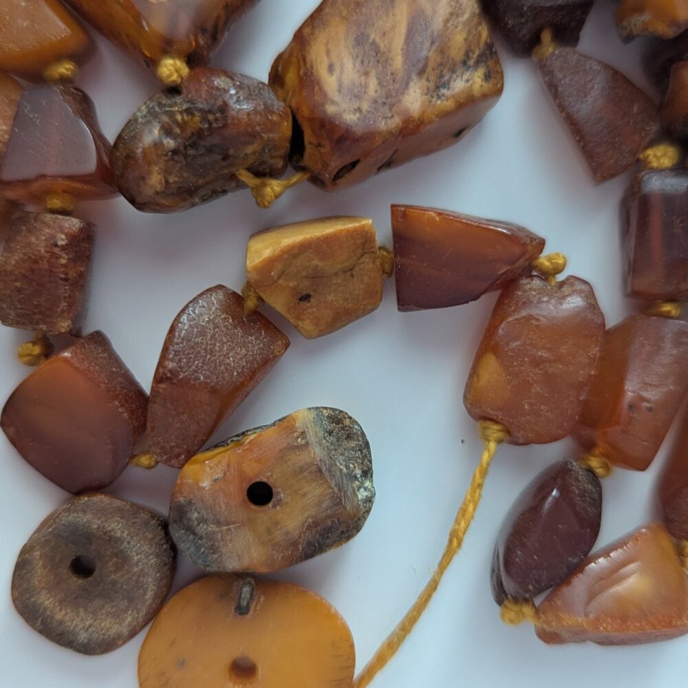 ANTIQUE RAW BALTIC AMBER STONES - Picture 6 of 7